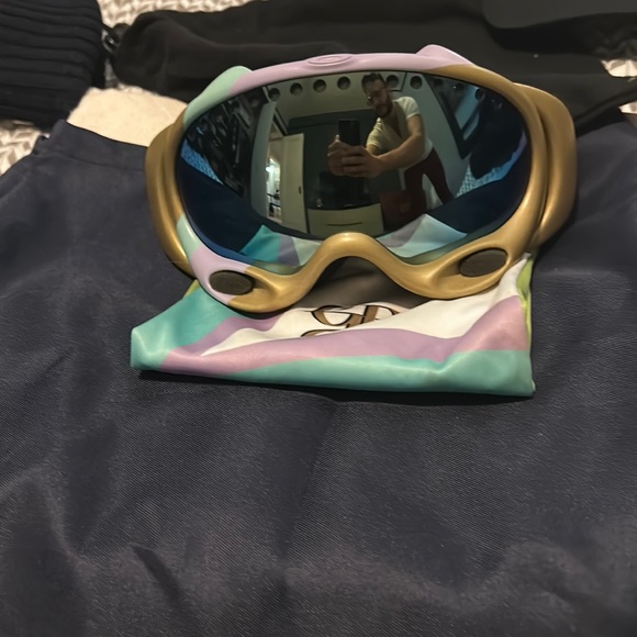 Oakley Gretchen Bleiler Signature A Frame Goggles -Plutonite®gold green brown